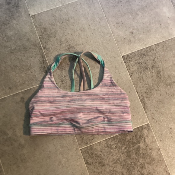 Lululemon athletica - Picture 3 of 14